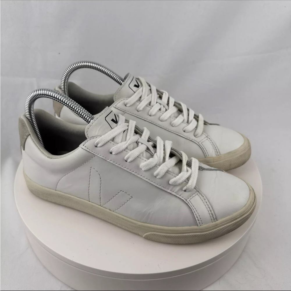 Veja Esplar White Leather Sneakers Womens Size 8 EU 39 Leather Lace Up Casual